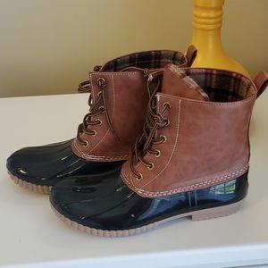 YO/KI RAIN/WINTER BOOTS, SIZE 7.5
